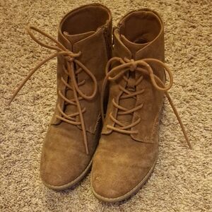 EURO SOFT Brown Ankle Boots